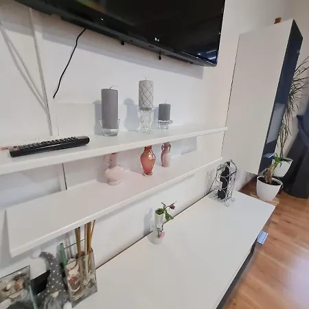 Malebný Rodinný Dům V Přírodě, Sauna, Bbq