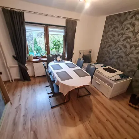 Apartmán Malebný Rodinný Dům V Přírodě, Sauna, Bbq